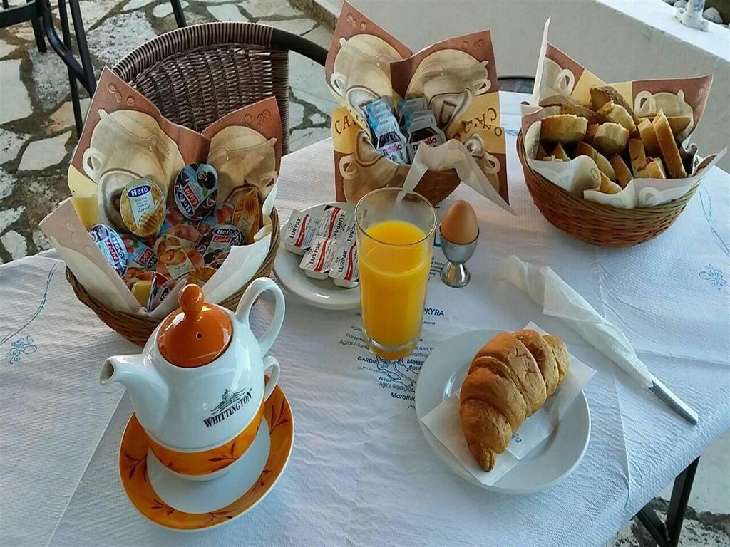Thomas Art Hotel Pelekas Ngoại thất bức ảnh